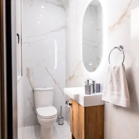 Luxury 3-bed Seafront Apt-mellieha Bay-jacuzzi Apartment Is-Sellum